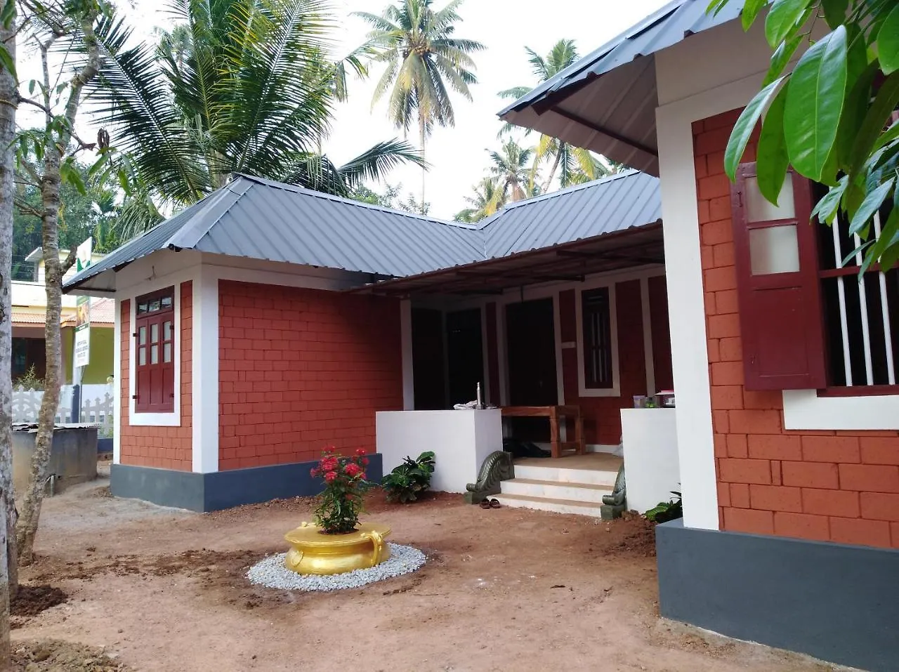 True Blue Retreat Center Hotel Varkala India
